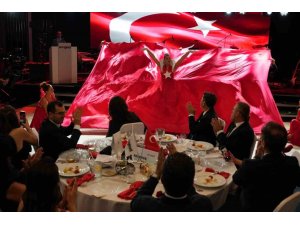 ANTGİAD, CUMHURİYET’İN 103. YILINI CUMHURİYET BALOSU İLE KUTLADI