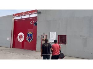 DÖRTYOL’DA 4 YIL HAPİS CEZASIYLA ARANAN 2 HÜKÜMLÜ TUTUKLANDI