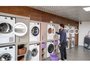 MERSİN’DE ÇAMAŞIR KAFEDEN 9 BİN 800 ÖĞRENCİ YARARLANDI