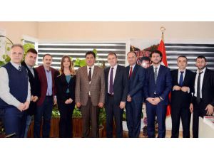 Kosova heyetinden Başkan Gül'e ziyaret
