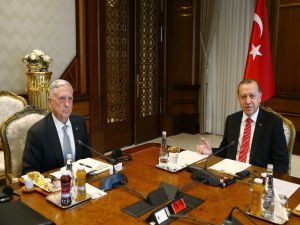Cumhurbaşkanı Erdoğan, ABD Savunma Bakanı Mattis’i kabul etti