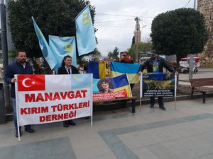 Kırım Türkleri Rusya’yı  protesto etti