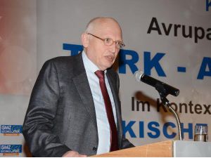 Verheugen: AB güçlü olmak istiyorsa Türkiye'ye ihtiyacı var