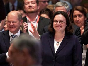 Andrea Nahles, SPD’nin ilk kadın genel başkanı oldu