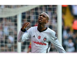 Spor Toto Süper Lig: Beşiktaş: 1 - Evkur Yeni Malatyaspor: 1 (İlk yarı)