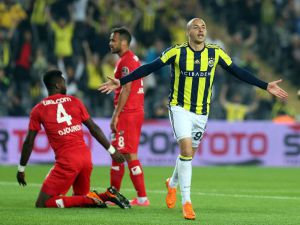 Aatif, Antalyaspor’u da boş geçmedi