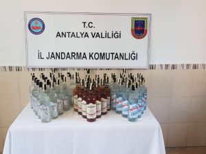 Antalya’da kaçak içki operasyonu
