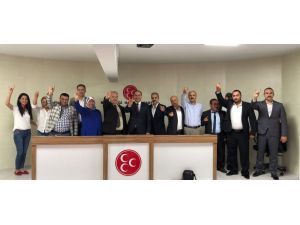MHP’de 14 kişilik listeye giremeyen aday adaylarıyla toplantı yapıldı