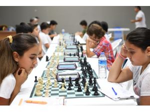 Konyaaltı Belediyesi Satranç turnuvası sona erdi