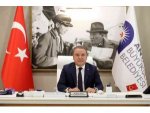 Antalya Büyükşehir Belediye Başkanı Böcek’ten 1 Mayıs Mesajı