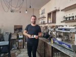 Esnafın İş İlanı Hem Güldürdü Hem Düşündürdü