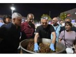 Festivalde Kardeş Türküler Gecesi