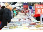 Antalyalılar Kitap Fuarına Akın Etti