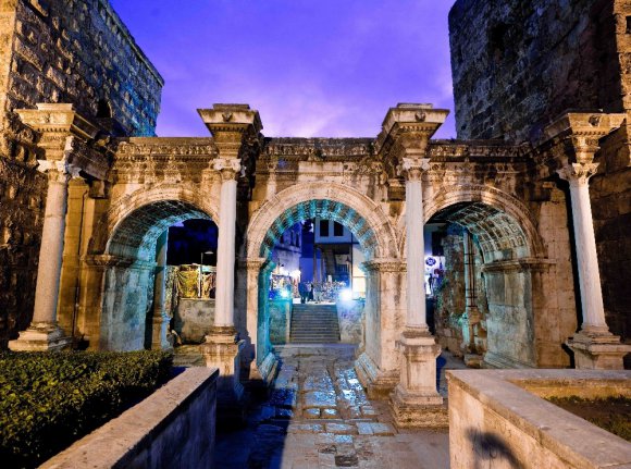 Yivli Minare Ve Hadrinanus Kapısı’nda Festival Heyecanı