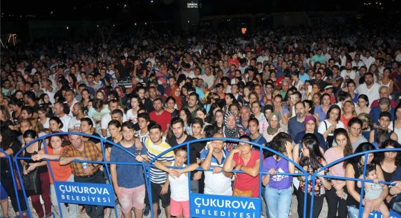 Adana’da "Sonbahara Merhaba" konseri