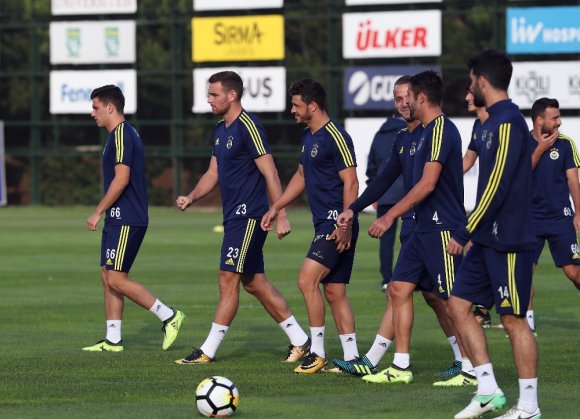 Fenerbahçe derbiye hazır
