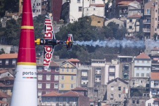Red Bull Air Race’de Dünya Şampiyonu belli oluyor