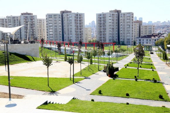 Bağcılar’a göletli bölge parkı