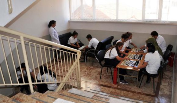 Finike'de, bilgi oyunları yarışması