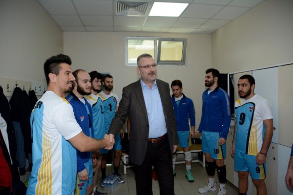 Karacabey Belediyespor Voleybolda 2. Lig’e Yükseldi