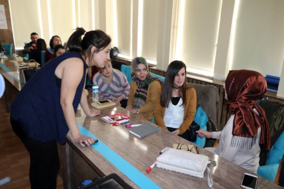 Yozgat’ta Öğretmenlere Otizm Eğitimi Semineri Veriliyor