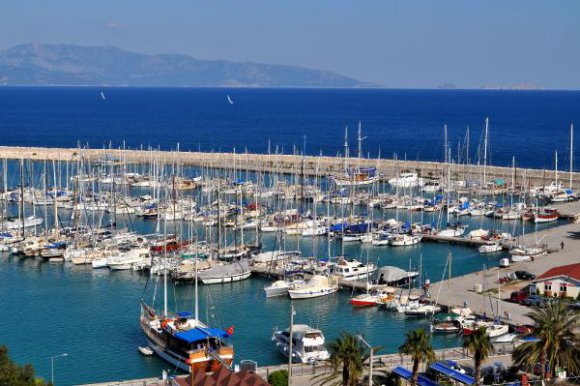 Finike Setur Marina mühürlendi