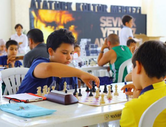 Manavgat'ta satranç turnuvası