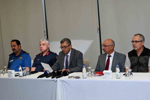 ANTALYA’DA 589 HEKTAR ORMAN YANDI, YENİ ÖNLEME PLANI GELİYOR