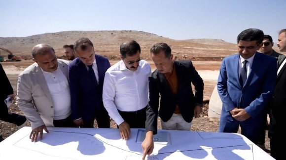 CİLVEGÖZÜ SINIR KAPISI’NA TIR PARKI İNŞA EDİLİYOR
