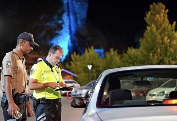ISPARTA’DA 358 ŞAHIS SORGULANDI, 11 ARACA İDARİ İŞLEM UYGULANDI