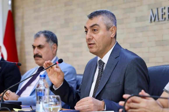 MERSİN’DE ORMAN YANGINLARIYLA MÜCADELE TOPLANTISI GERÇEKLEŞTİRİLDİ