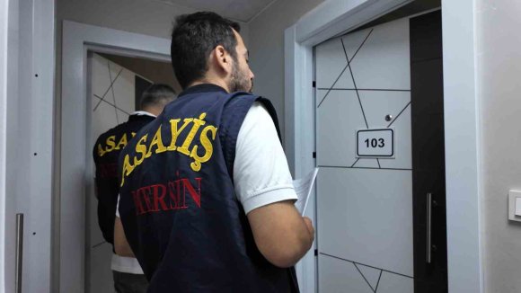 MERSİN’DE GÜNÜBİRLİK EV VE KİRALIK ARAÇ FİRMALARI DENETLENDİ
