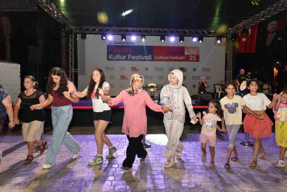 ANADOLU’NUN RENKLERİ KEPEZ ULUSLARARASI KÜLTÜR FESTİVALİ’NDE