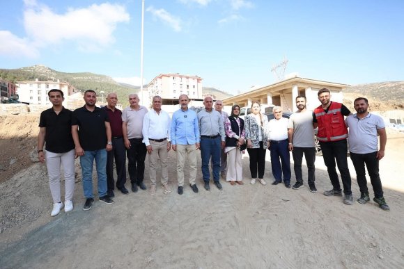 BELEN’DE AFET KONUTLARININ TESLİMİ KASIN AYINDA TAMAMLANACAK