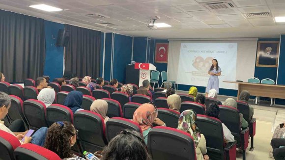 OSMANİYE’DE ÖĞRETMENLERE KORUYUCU AİLELİK SİSTEMİ ANLATILDI