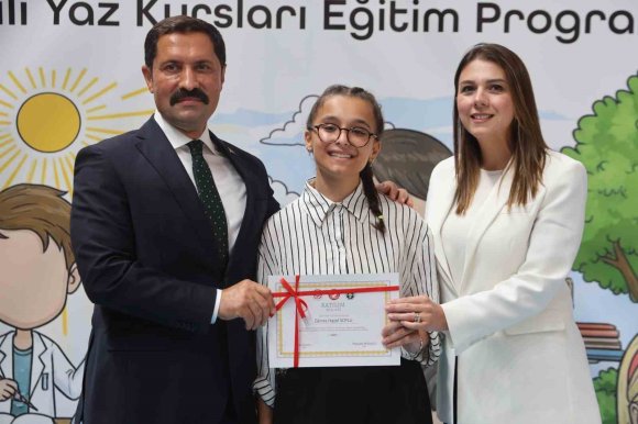 YAZ TATİLİNDE 3 BİN 496 DEPREMZEDE YETİM VE ÖKSÜZ ÇOCUK ÇEŞİTLİ KURSLARDA EĞİTİM ALDI