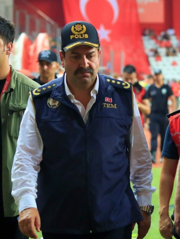 ANTALYA İL EMNİYET MÜDÜRÜ İLKER ARSLAN TUTUKLANDI