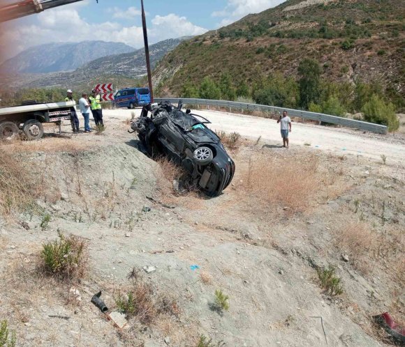 KONYA-ANTALYA YOLUNDA FECİ KAZA: 1 ÖLÜ, 1 YARALI