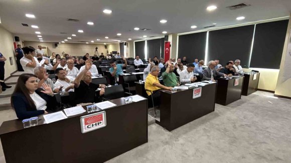 ADANA’DA HALK EKMEĞE ZAM: 10 TL OLDU