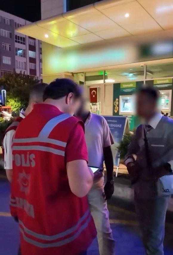 ISPARTA’DA POLİS DENETİMLERİNDE 9 ARANAN ŞAHIS YAKALANDI