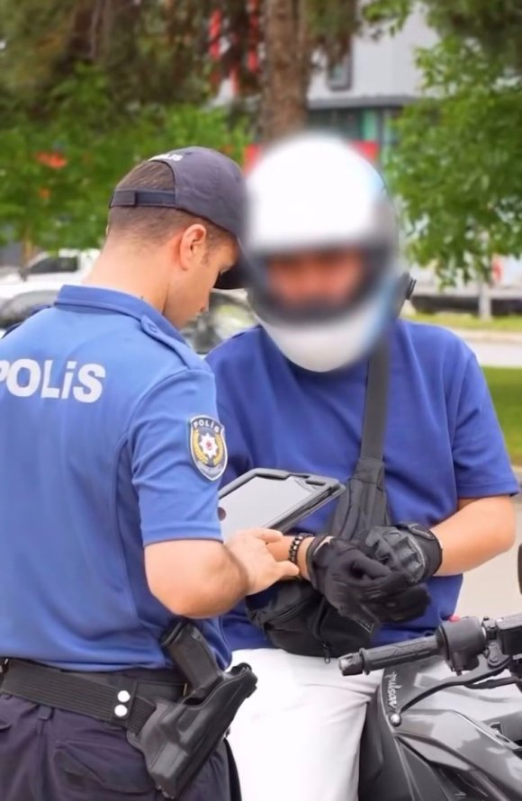ISPARTA’DA POLİS DENETİMLERİNDE 9 ARANAN ŞAHIS YAKALANDI