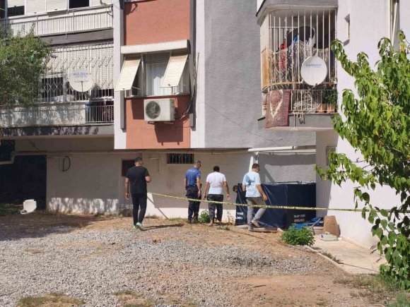 HAYATINI KAYBEDEN GENCİ OĞLU SANDI