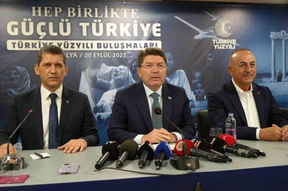 ADALET BAKANI TUNÇ: "BUGÜNKÜ YARGI DARBECİYE, VESAYETÇİYE GEÇİT VERMİYOR"