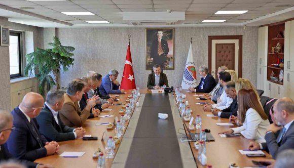 ÇAKIR: "RİSKLİ SEKTÖRLER DE SİGORTALANMALI"