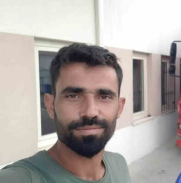 MERSİN’DE ZİNCİRLEME KAZA: 1 ÖLÜ 8 YARALI