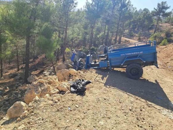 TAKTAK MOTORU DEVRİLDİ, SÜRÜCÜ HAYATINI KAYBETTİ