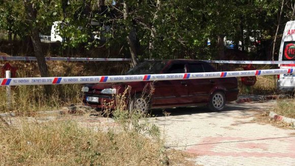 BURDUR’DA BARAJDA KAYBOLDUĞU DÜŞÜNÜLEN EMEKLİ POLİS İÇİN ARAMA ÇALIŞMASI BAŞLATILDI