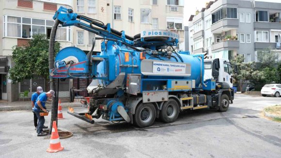ALANYA’DA YAĞMUR SUYU HATLARI ROBOT KAMERA VE KOMBİNE ARAÇLARLA TEMİZLENİYOR