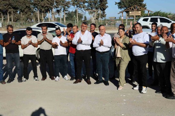 EYLEM YAPAN TARIM İŞÇİLERİ VE ARACILARINA ÇİFTÇİLERDEN ÇAĞRI: "3 AY BEKLEYİN"