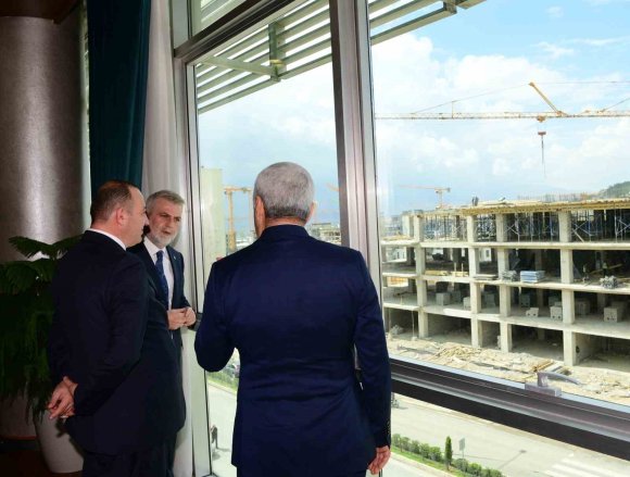 BAŞKAN GÖRGEL; "AZERBAYCAN MAHALLESİ İKİ ÜLKE KARDEŞLİĞİNİN NİŞANESİ"
